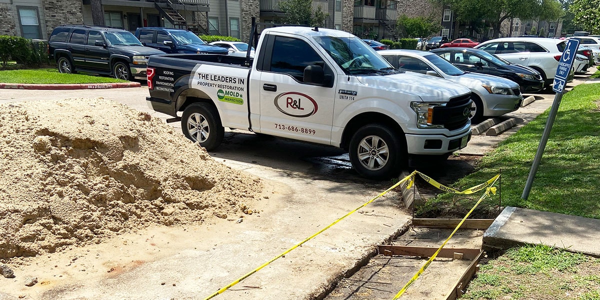 sewage-cleanup-services-houston