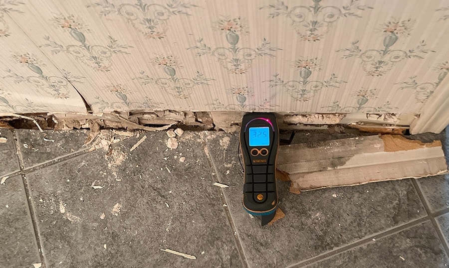 testing-moisture-levels-of-dry-wall